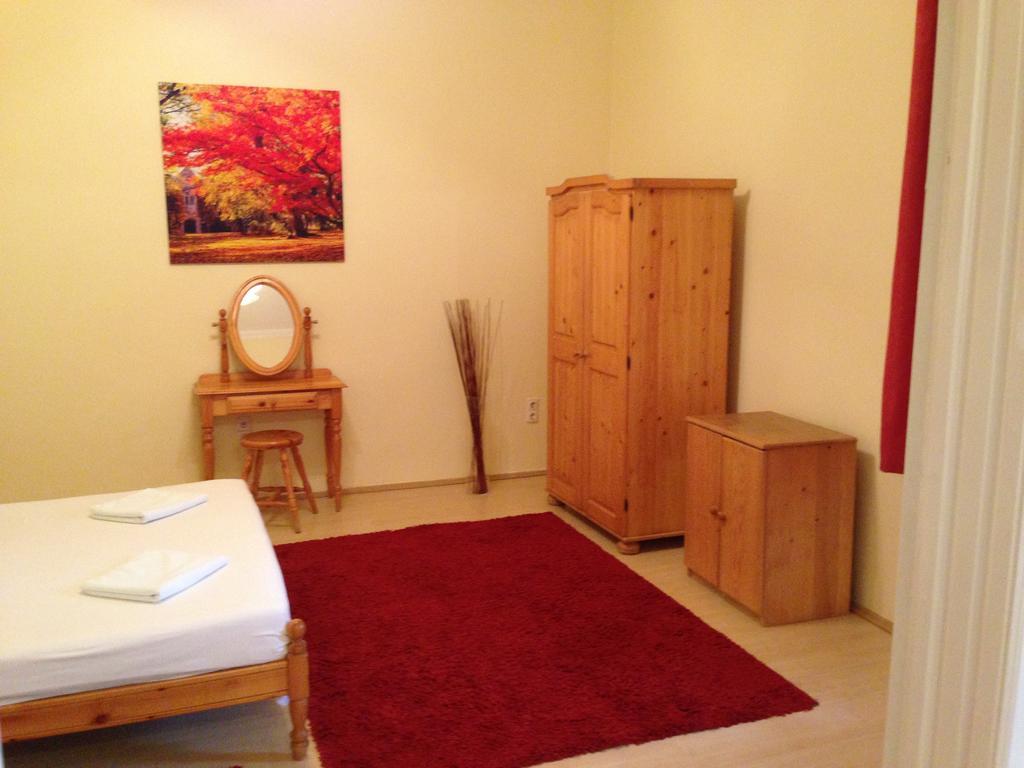 Peterfia Apartman Дебрецен Экстерьер фото